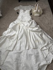 White Satin Sweetheart Strapless Ball Gown Wedding Dress Ruching Beading