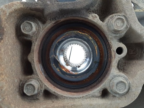 KIA Sorento Kx-2 Crdi 4x4 2017 Hub Right Side Front 51750C5000 - Picture 4 of 13