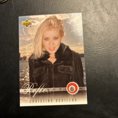 Jb3a Christina Aguilera, 2000 Upper Deck Reflection #7