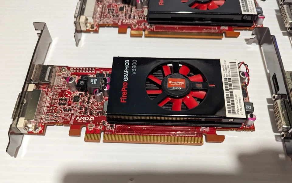 Lot of 4 - AMD FirePro V3900 1GB GDDR3 Display DVI Graphic GPU High Profile - Image 2 of 4
