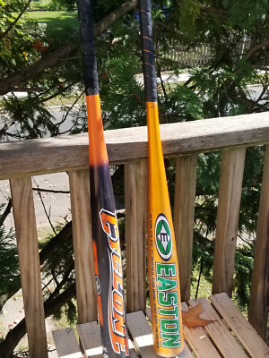 Lot De 2 Battes Easton : Baseball SC888 (33"/30oz) Et Softball Cyclone (34"/30oz) – Jeune – Occasion