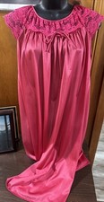 VTG Gilead Sz M Liquid Satin Pink Slip Dress Chemise Gown