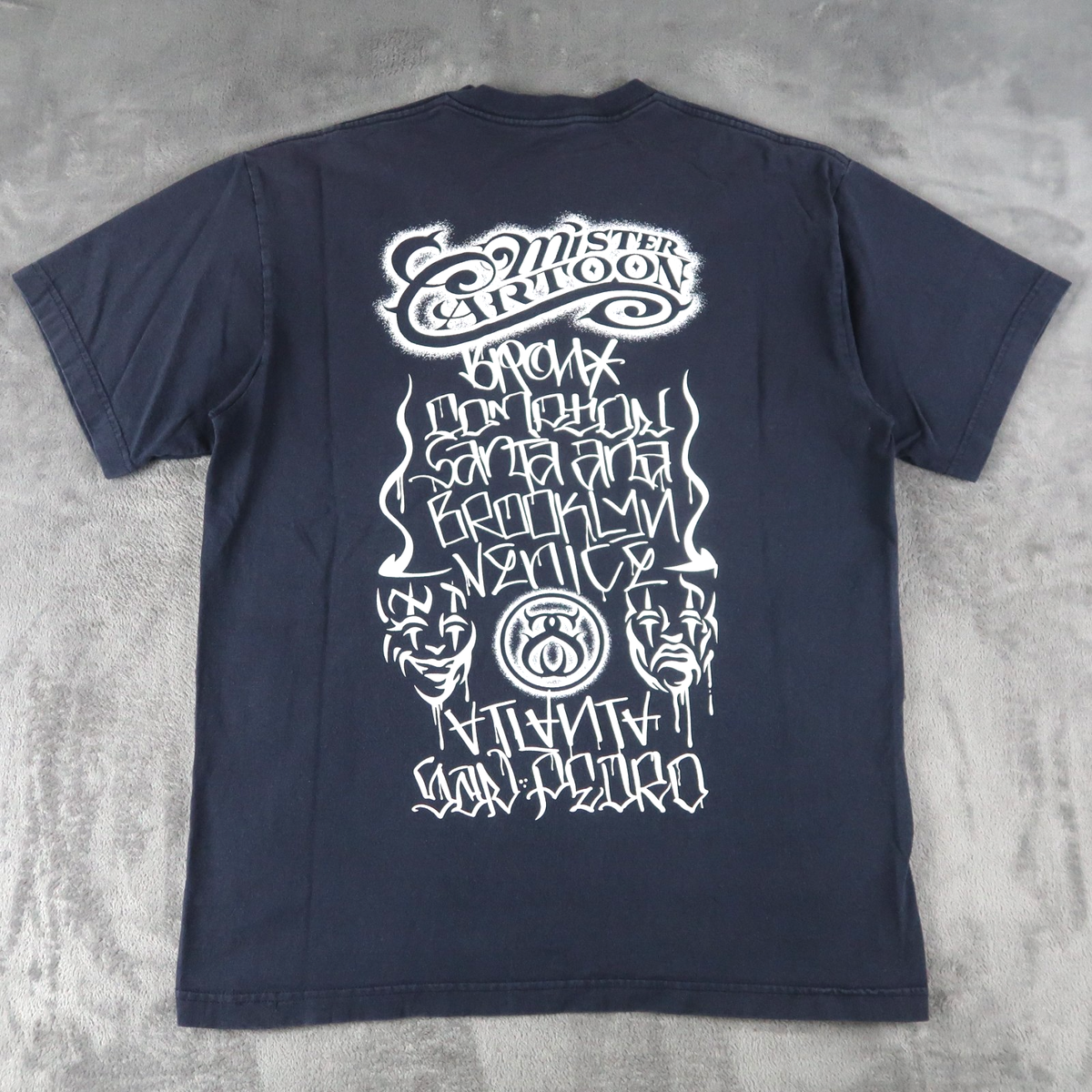 【未使用品】STUSSY ステューシー Mr.Cartoon Tシャツ L 未使用品】STUSSY ステューシー Mr.Cartoon Tシャツ L 未使用品