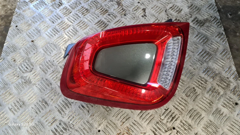 FIAT 500 REAR LIGHT N/S PASSENGER DARK GREY 609B HYBRID 2020 ON' 52007424 ** - Image 3 of 4
