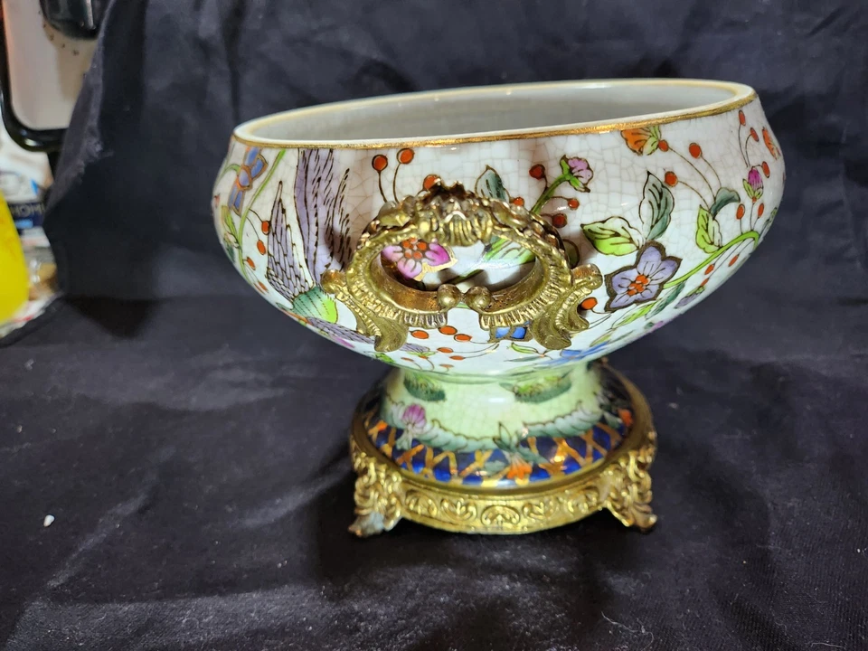 40% OFF!  Asian Pedistal Porcelain Bowl Base Decorated Birds and Flowers - Image 4 of 4
