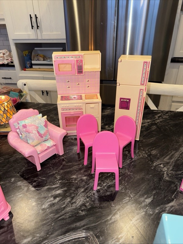 Vintage Barbie Furniture Lot 1980’s Lot 1