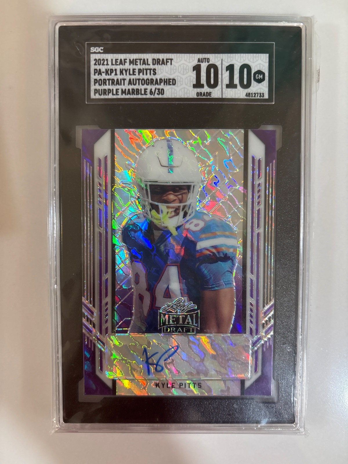 2021 leaf metal draft Kyle Pitts autograph /30 sgc 10 10