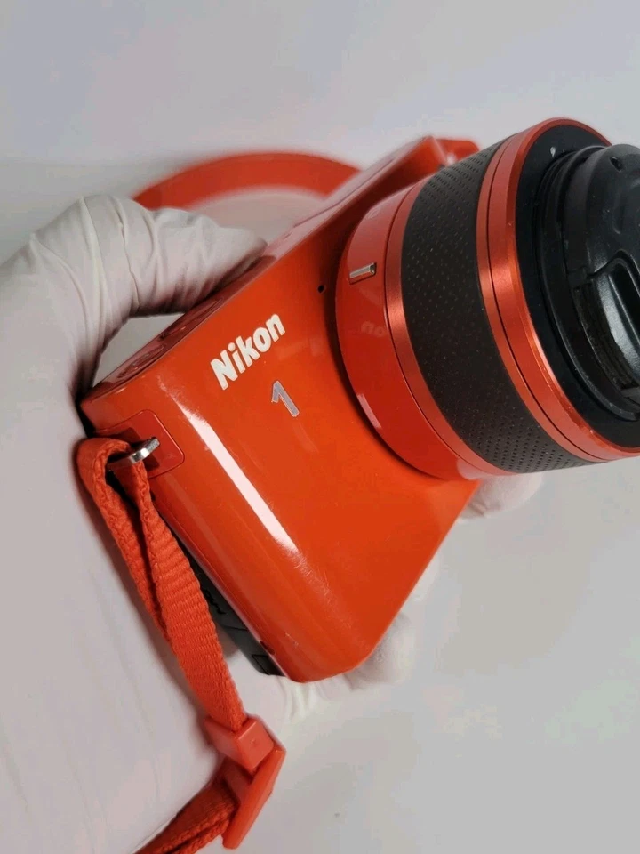 AS-IS Nikon 1 J2 Mirrorless Camera Orange w/ 10–30mm VR Lens & OEM Battery - Image 2 of 4