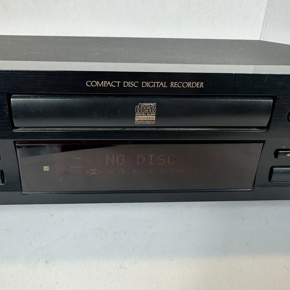 Pioneer CD Compact Disc Recorder PDR-609 CD-R Powers On *Untested* *No Remote* - Image 3 of 4