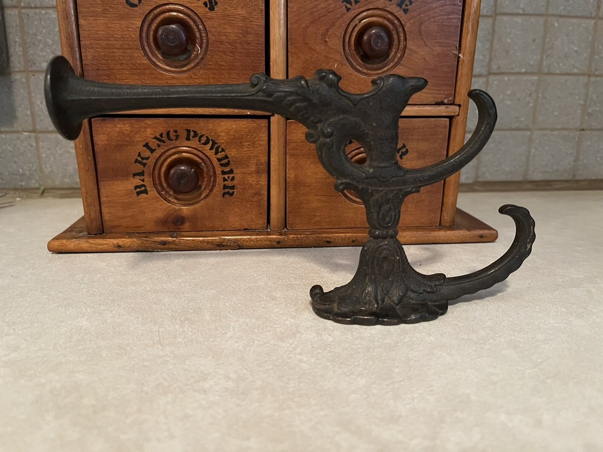 ON SALE*Antique Cast Iron Hat Hook Lion Head Victorian Hall Tree