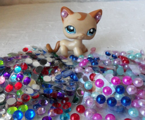 Littlest Pet Shop LPS 4 Accessories Custom Lot: Necklace Bow Cell Phone Earrings - Picture 6 of 7