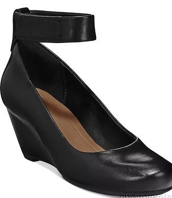 clarks ladies ankle strap shoes