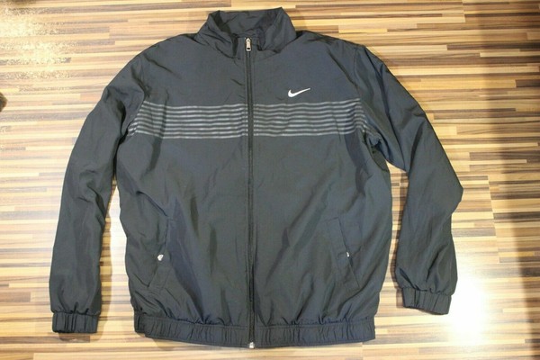 Mens Nike Outdoor Sport Casual Black Wind Jacket With Full Length Legateau In