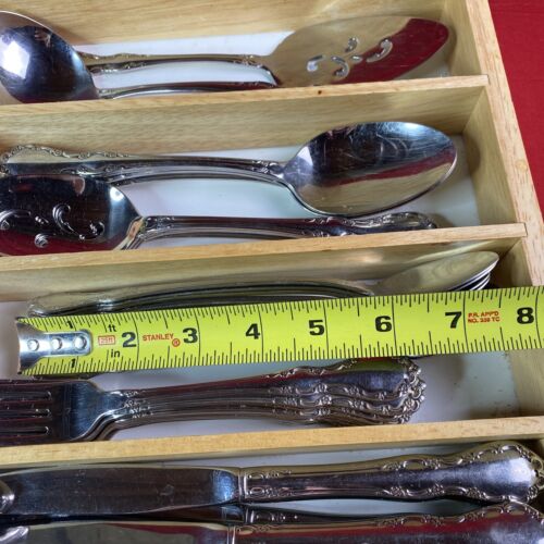 100+ Piece Set Of Vintage Distinction Deluxe Stainless By Oneida HH - Picture 8 of 14