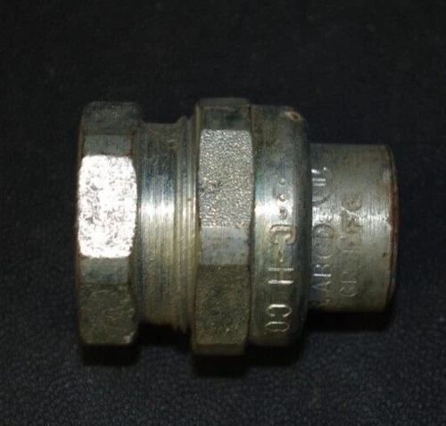 CROUSE-HINDS UNF 105 *1/2" RIGID EXPLOSION PROOF UNION* for HAZARDOUS LOCATIONS