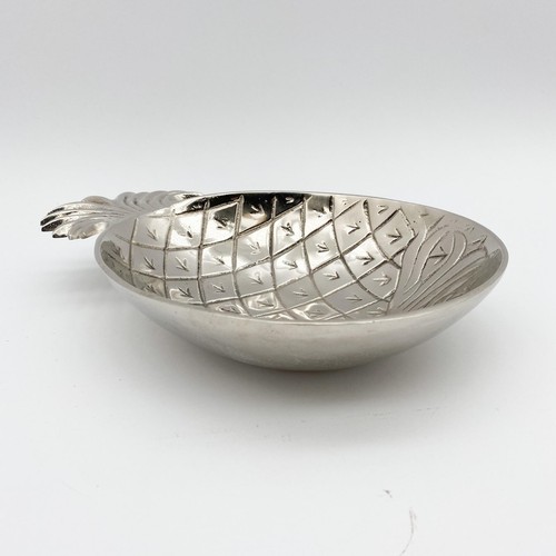 Decorative 20cm Silver Plated Metal Pineapple Trinket Tray Jewellery Dish Gift - Picture 3 of 9