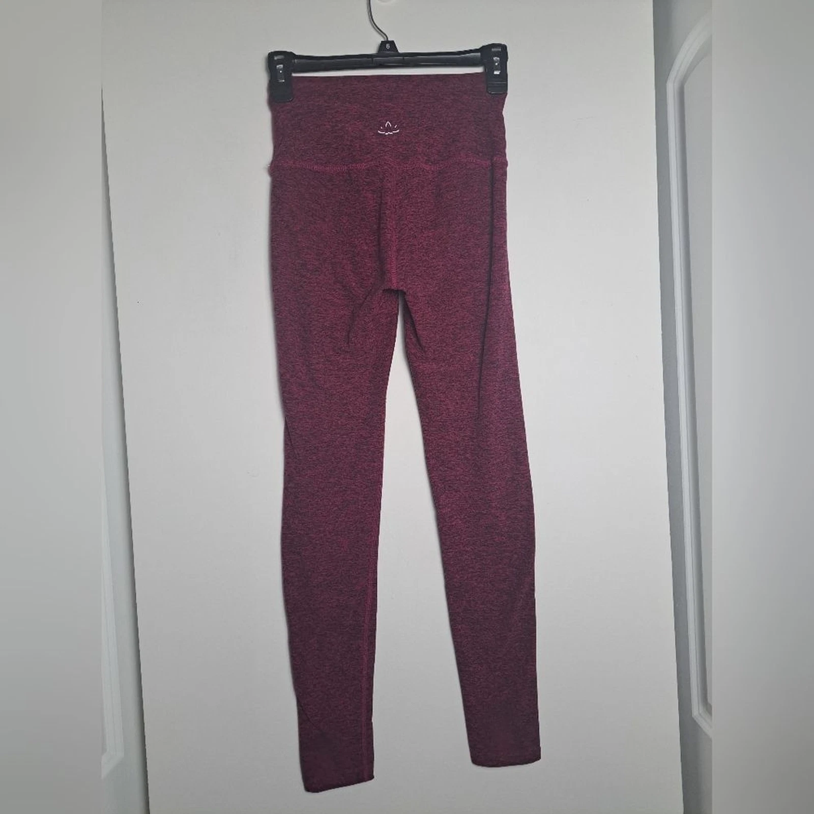 beyond-yoga hot space dye super soft leggings