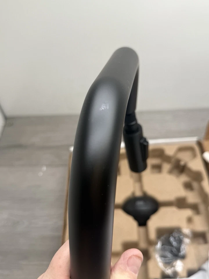 Delta 19868LF-BL Nicoli 1.8 GPM 1 Hole Pull Down Kitchen Faucet Black *Scratches - Image 4 of 4