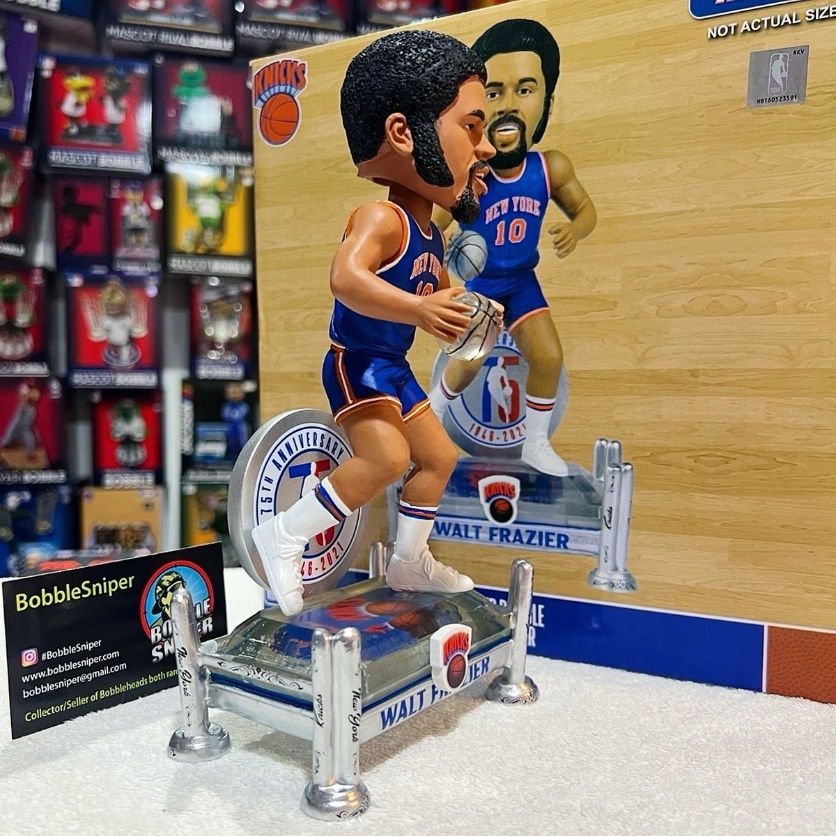ジョー・ケリー フィギュア 17番 bobblehead WALT CLYDE FRAZIER New York Knicks 