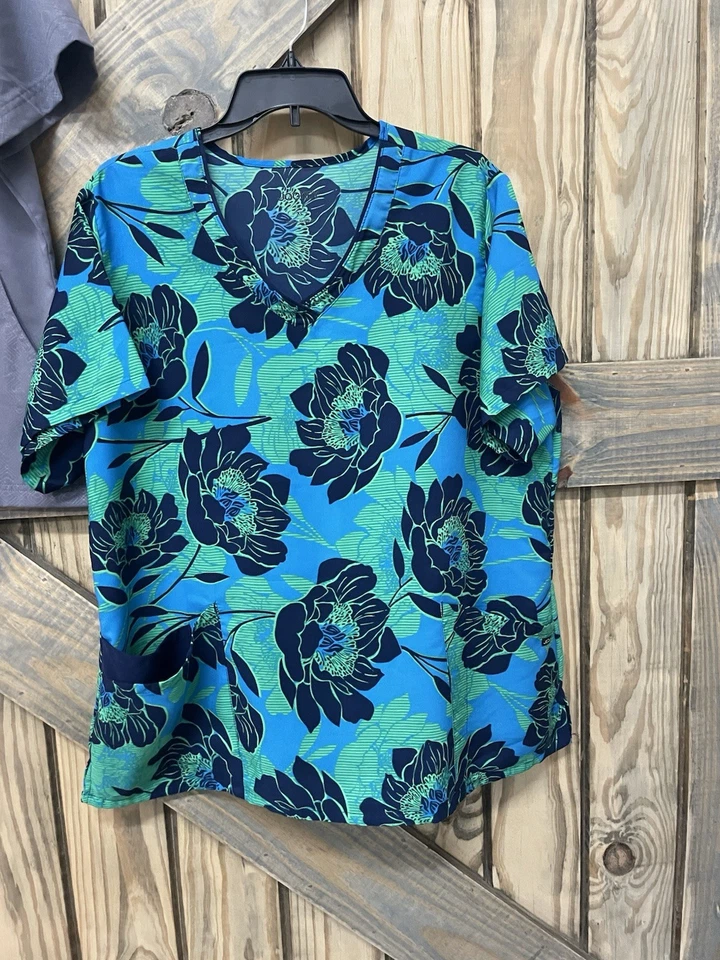 Ladies XL Jockey scrubs Lot of 3 - Image 4 of 4