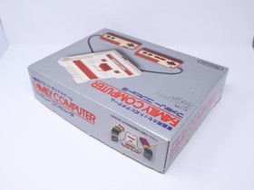 Nintendo Japanese Famicom NES Console in Box CIB Cords Manuals HCV-001 US Seller