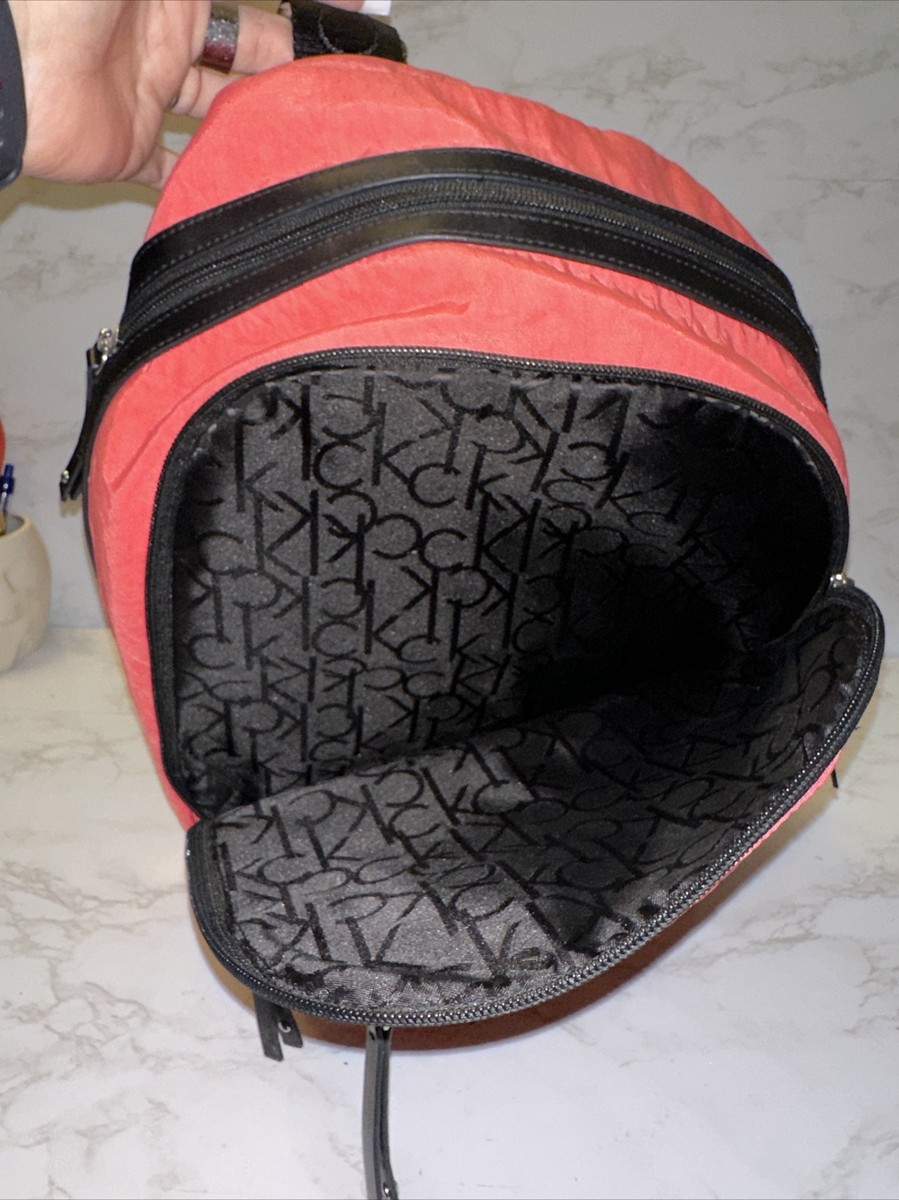 Calvin Klein Medium Back Pack (Pre-owned) Calvin Klein Garnet Signature Triple Compartment Backpack  main image 2