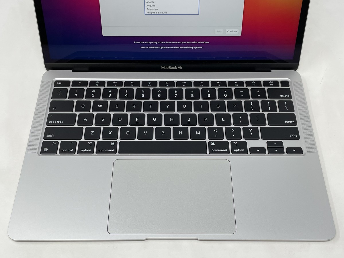 Apple MacBook Air 13 2020 M1 8-Core CPU 7-Core GPU 8GB 256GB