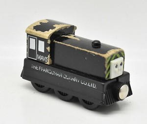 thomas wooden railway mavis
