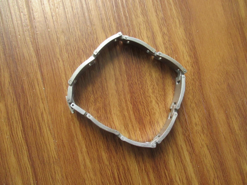 Stainless Steel Cross Chain Link Bracelet - Silver/Black - Mens Unisex - 7.5 " - Image 4 of 4