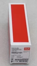 NEW DANFOSS AKS33 060G2101 Pressure Transmitter