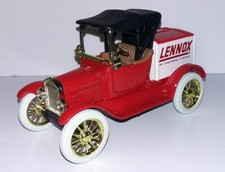 Ertl Lennox 1918 Ford Runabout bank 1:25 scale