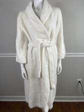 Vintage J C Penney Misses plush fleece ivory Robe medium Women s