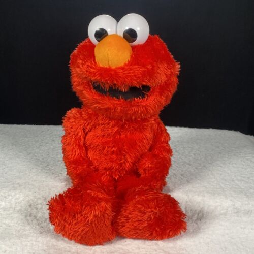Sesame Street Love to Hug Elmo, jouet en peluche, Hasbro, Give Elmo A Hug & Kiss, fonctionne - Photo 1/6
