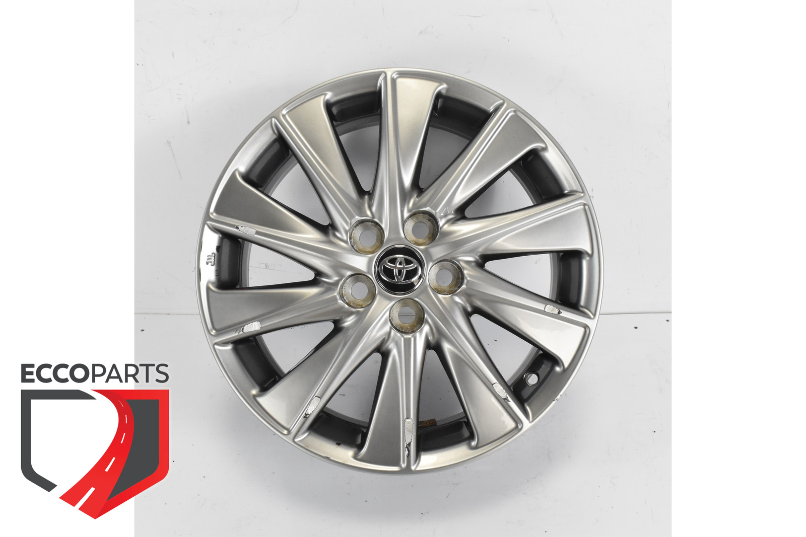 Cerchio in lega 42611-YP500 6J R16 ET50 5x100 per TOYOTA YARIS IV P21 ARGENTO