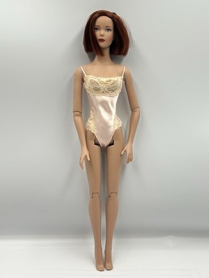 Tonner 16'' Tyler Wentworth Doll TW0302 Ready To Wear Career Redhead MOVING SALE!