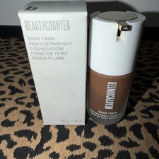 BEAUTYCOUNTER DEEP 650 Skin Twin Featherweight Foundation 1 Fl Oz. Box Has Wear