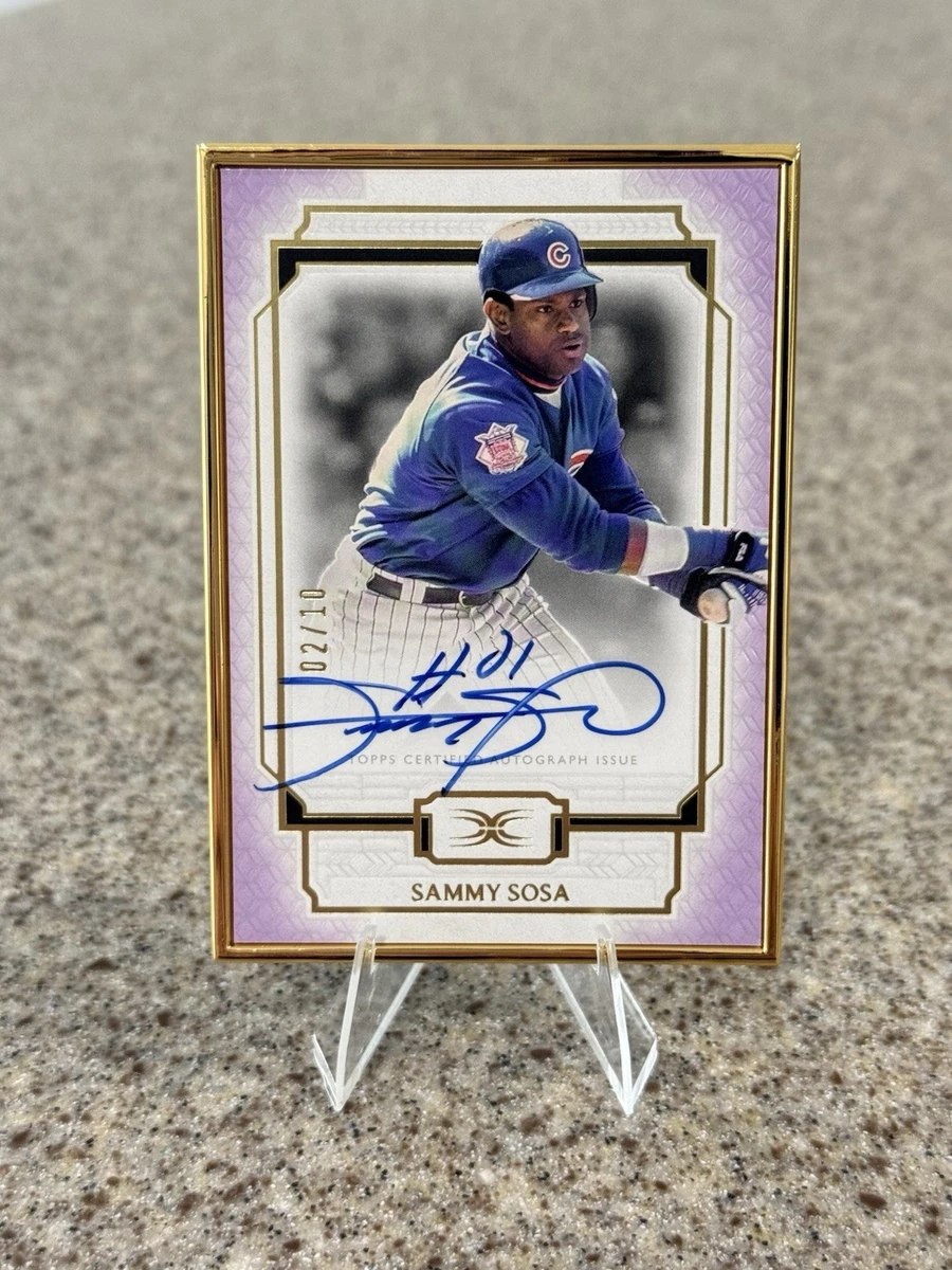 Sammy Sosa Baseball Serial Numbered Sports Trading Cards