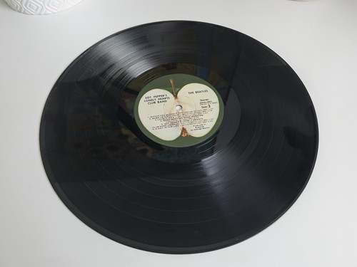 THE BEATLES Sgt. Pepper's Lonely Hearts Club Band 1967 Capitol Stereo Vinyl LP - Picture 12 of 23