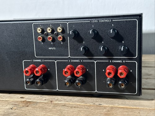 B&K Components AV6000 Amplificatore di potenza 6 canali TESTATO! - Foto 7 di 9