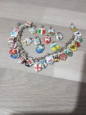 1Bettelarmband mit 30 Wappen