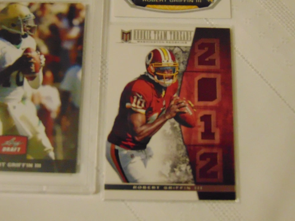Robert Griffin III Rookie Card 2012 Leaf Draft #RGIII-2 PSA 8.5, SP G/U LOT OF 6 - Image 4 of 4