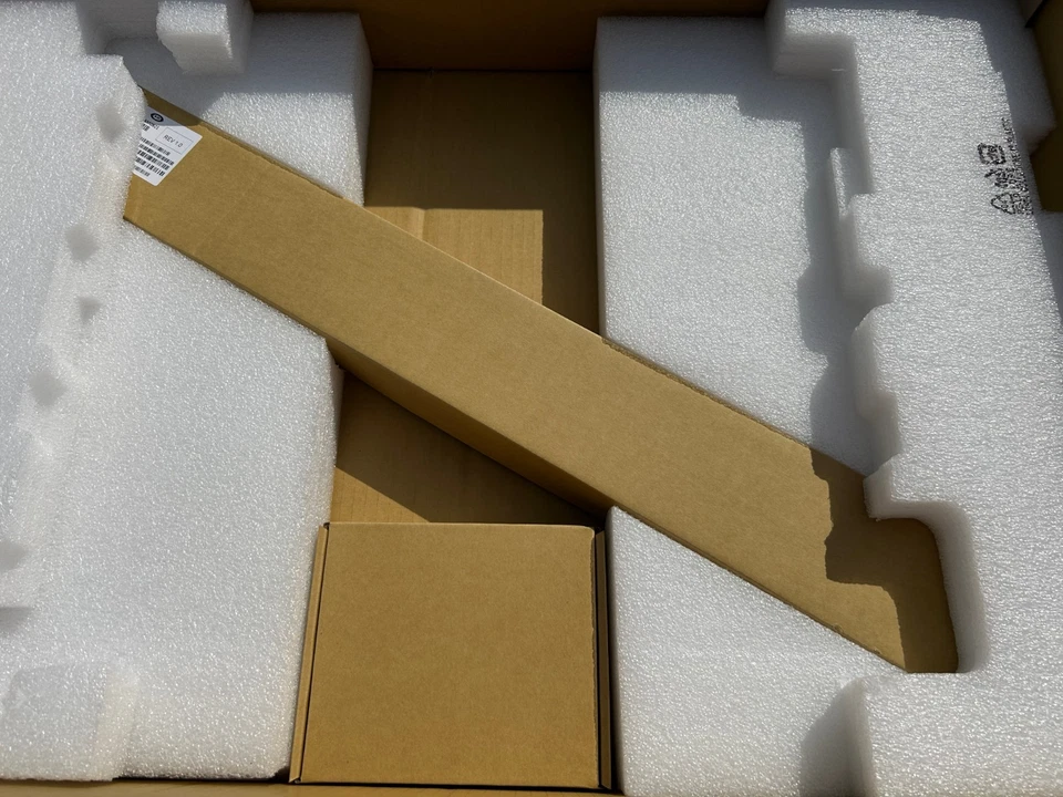 ASUS RS300-E11-PS4 Rack Server Xeon E-2314 16GB RAM 256GB NVMe - Image 4 of 4