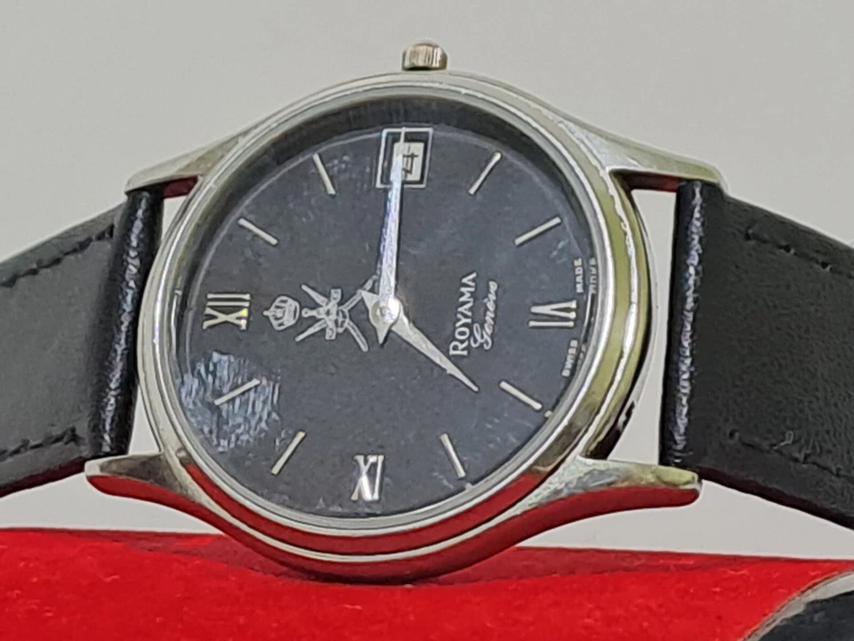 Raro Reloj de Cuarzo ROYAMA GENEVE OMAN Khanjar Logo De Colección ETA Omega Trasero Foto 2 de 4