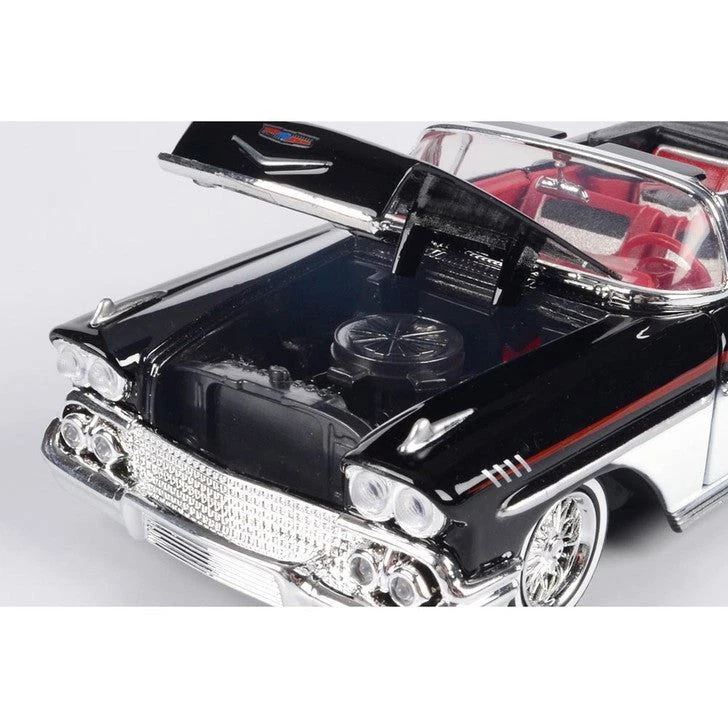 1:24 1958 Chevrolet Impala Convertible Lowrider - Black/White - MotorMax Get Low - Image 3 of 3
