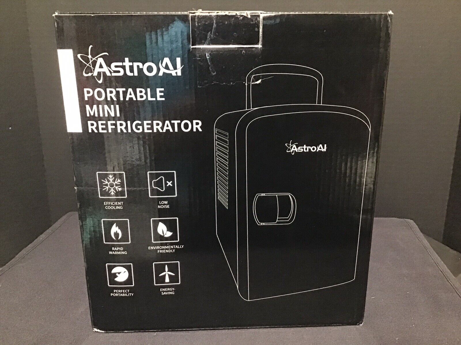 AstroAI Mini Fridge 4 Liter 6 Can Portable Beauty Bedside Cooler