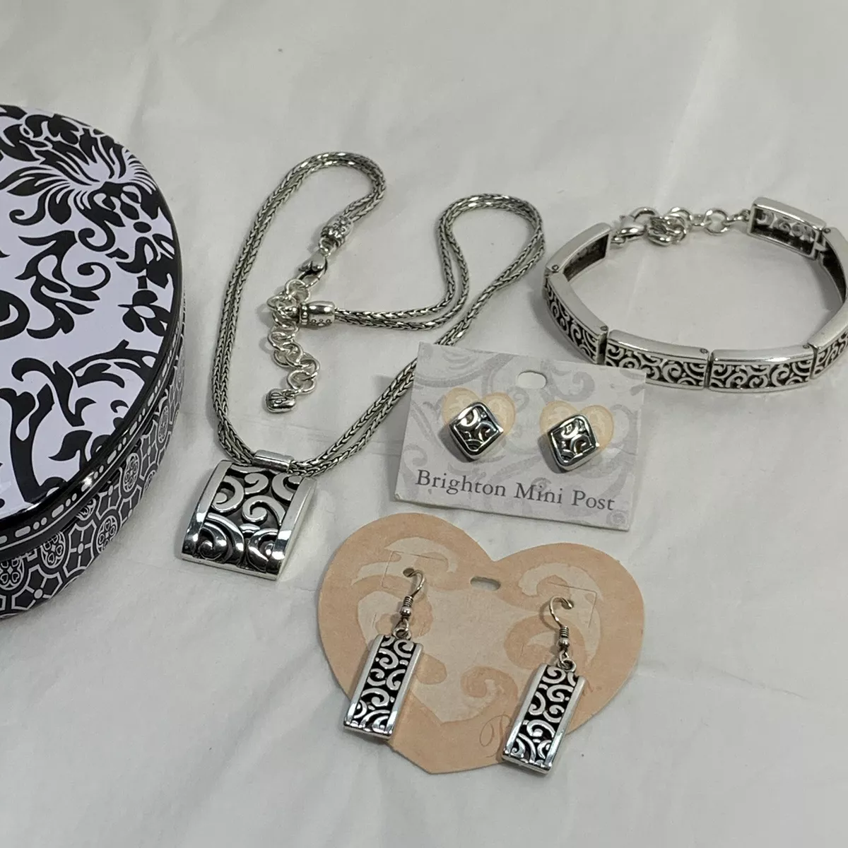 Brighton deco deals lace necklace