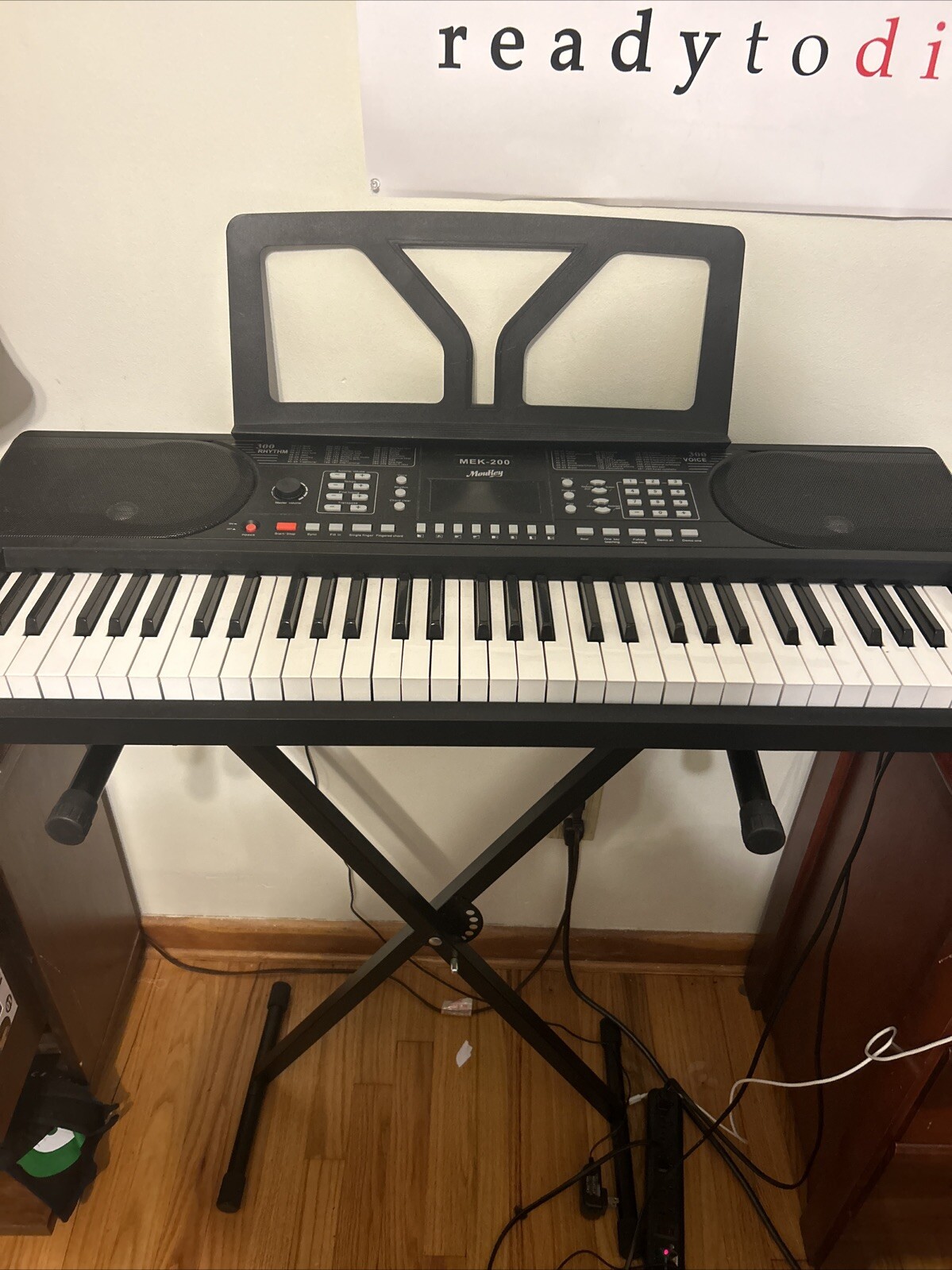 61-Key Digital Keyboard Piano with Built-in Speakers – MEK-200-image