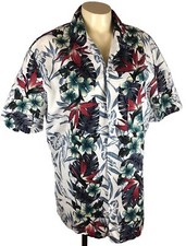 Vintage Hawaiian Floral Mens Shirt Size Medium Resort Wear Tropical Luau Hawaii