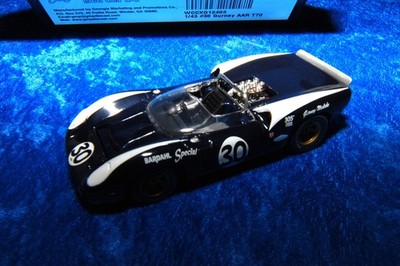 GMP 12403 1966 Lola T70 Spyder Dan Gurney #30 Can-Am Winner 1/43