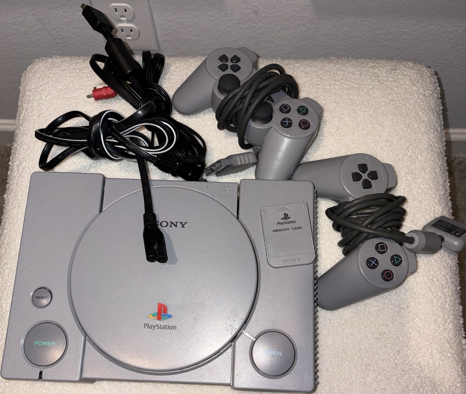 Sony PlayStation Console Lot with Controllers, Memory Card, Crash Bandicoot, Te…